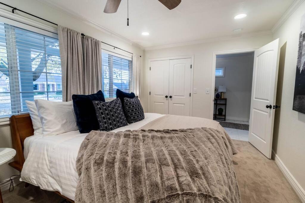 East Bench Bungalow A Relaxing Ogden Escape Near Mountains And Downtown Luaran gambar
